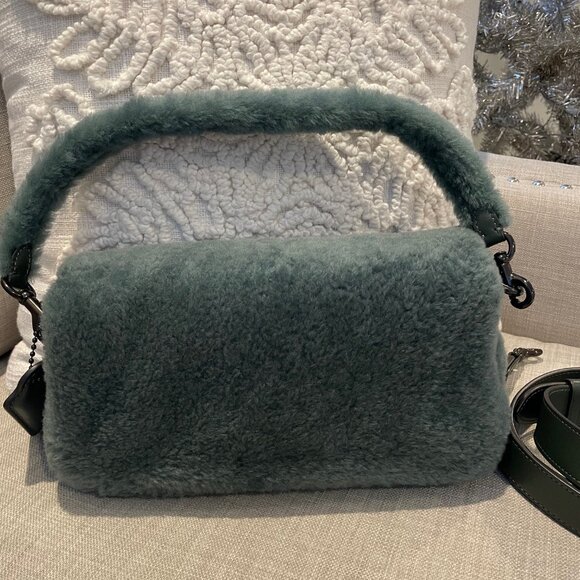 Coach Tabby Shoulder Bag 26 In Shearling - Picture 4 of 14